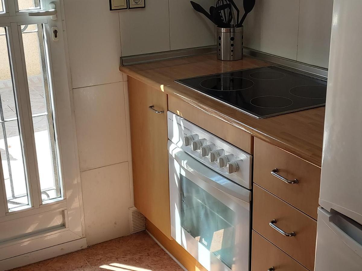 Orihuela - Sleeps 6 - Pool - Parking - Petfriendly Villa Екстериор снимка