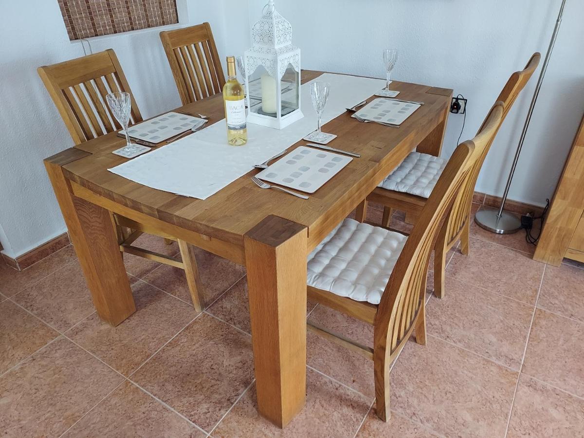 Orihuela - Sleeps 6 - Pool - Parking - Petfriendly Villa Екстериор снимка