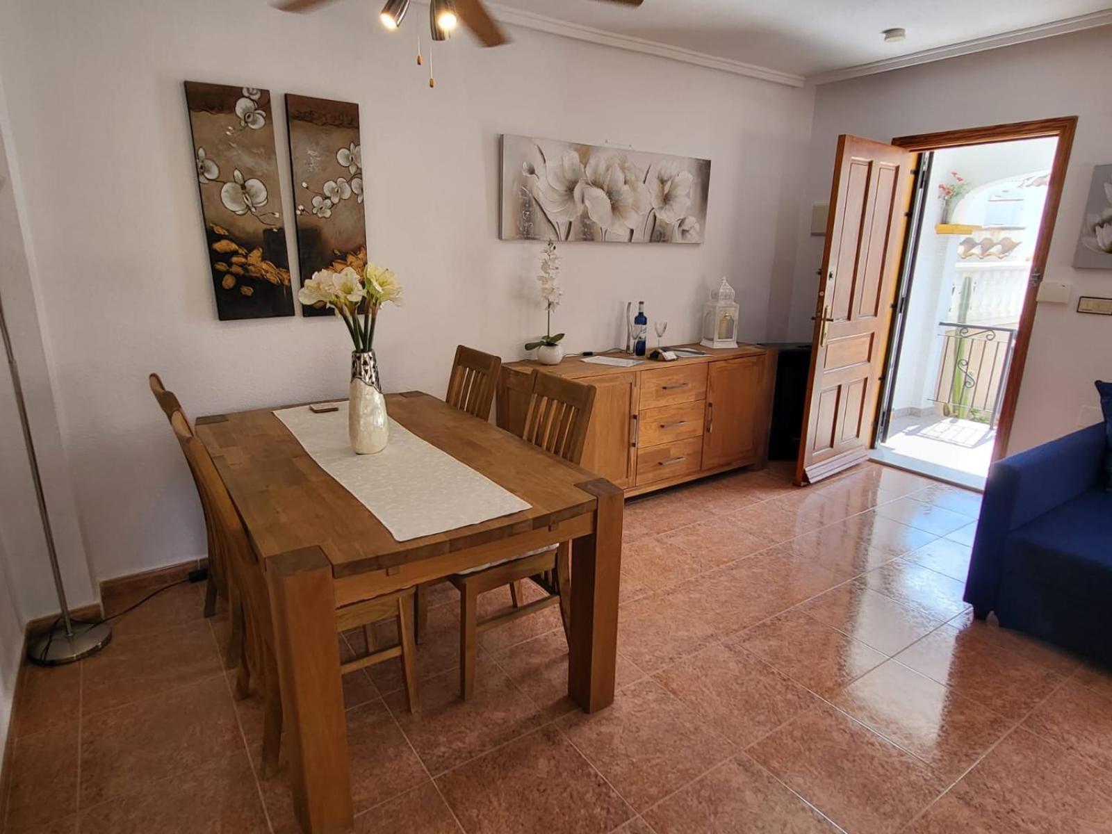 Orihuela - Sleeps 6 - Pool - Parking - Petfriendly Villa Екстериор снимка